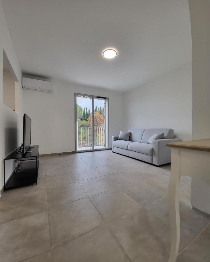 Charmant Type 1 Neuf En Hyper Centre Avec Parking Corte  Exterior foto